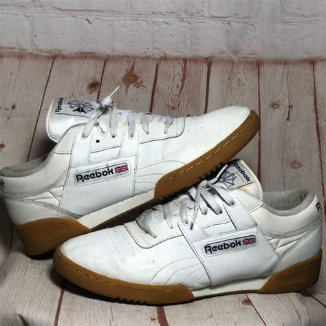 retro gum sole running shoes